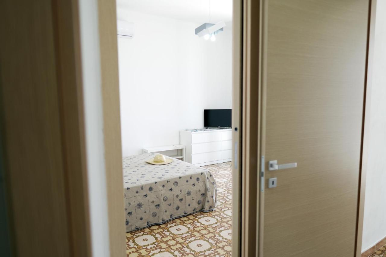 Sole Mare - Casa Vacanze Chiavarello Ліката Екстер'єр фото